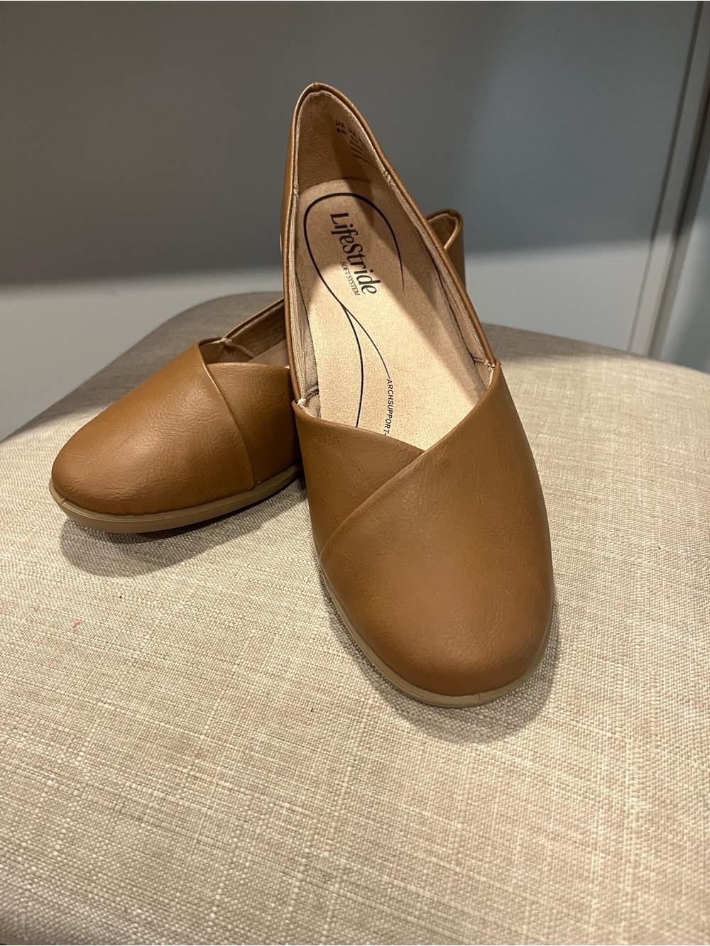🤎NEW 🤎Life Stride Camel/Tan Slip-On Ballet Flats